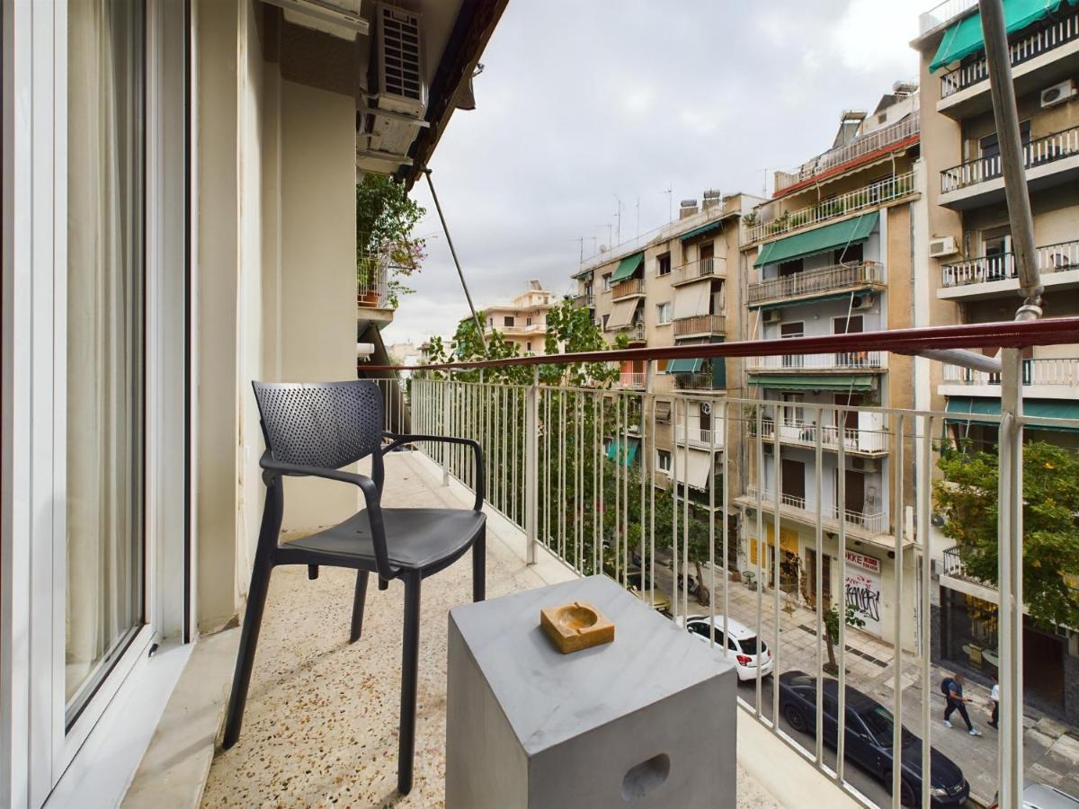 Appartement Kaso - Veikou à Athènes Extérieur photo